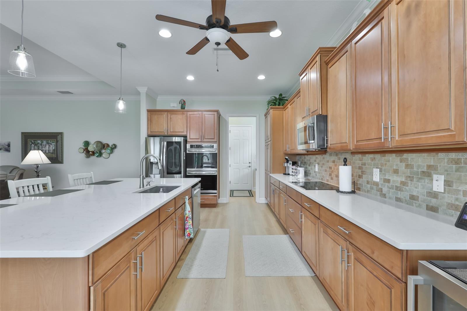 1719 PACIFIC DUNES DR, SUN CITY CENTER, FL, 33573