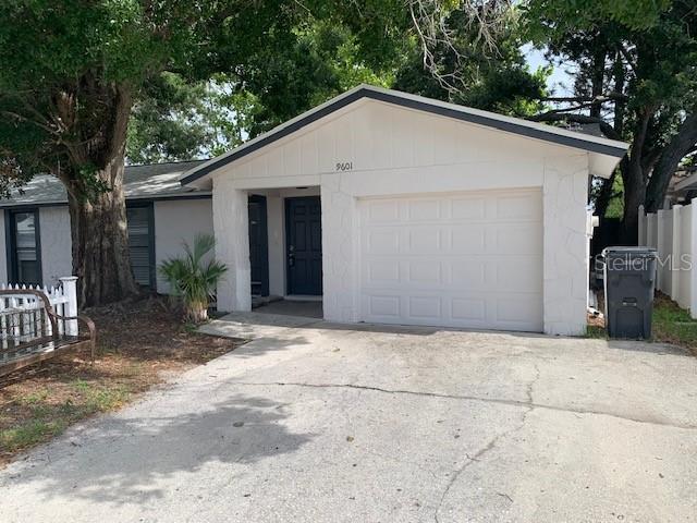 9601 SHALIMAR CT, TAMPA, FL, 33615