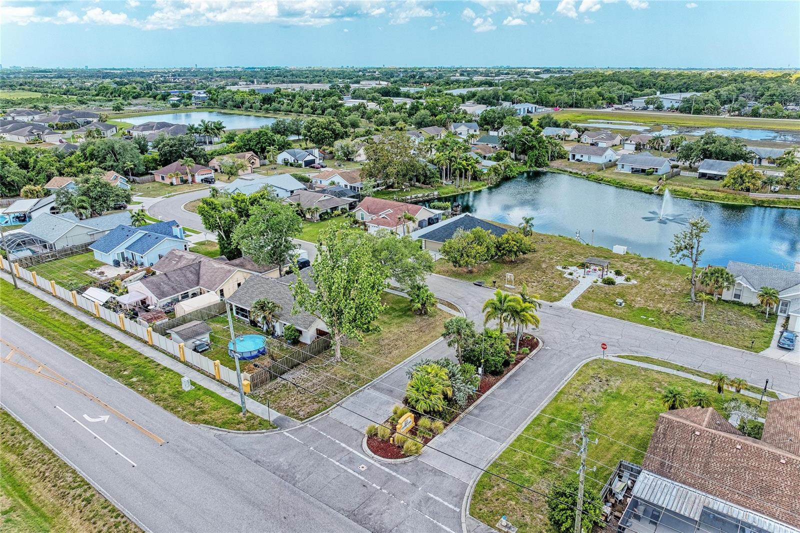 3543 65TH AVENUE CIR E, SARASOTA, FL, 34243