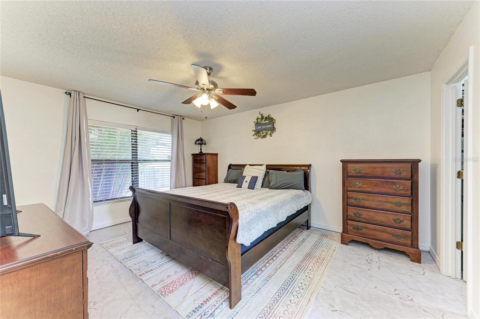 3543 65TH AVENUE CIR E, SARASOTA, FL, 34243