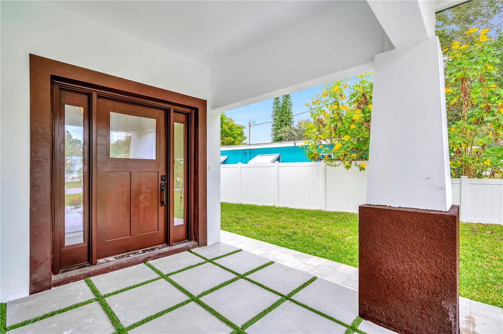 1105 CONANT AVE, SAFETY HARBOR, FL, 34695