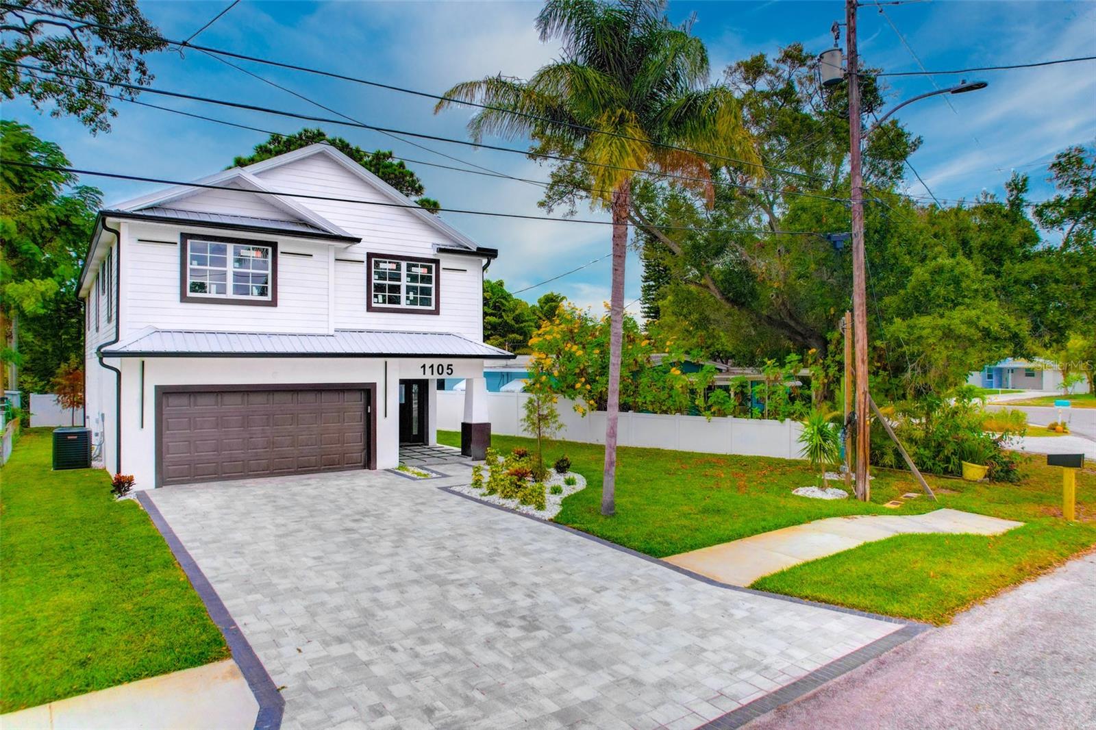 1105 CONANT AVE, SAFETY HARBOR, FL, 34695