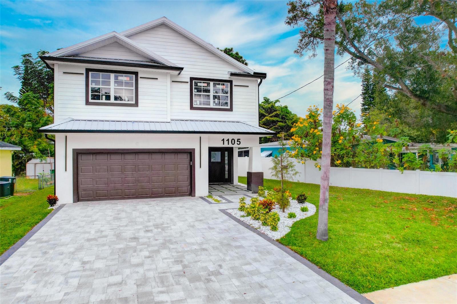 1105 CONANT AVE, SAFETY HARBOR, FL, 34695