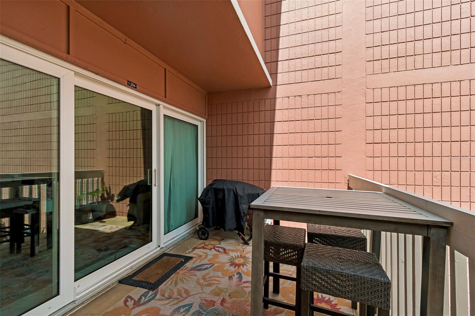 2424 W TAMPA BAY BLVD #I204, TAMPA, FL, 33607