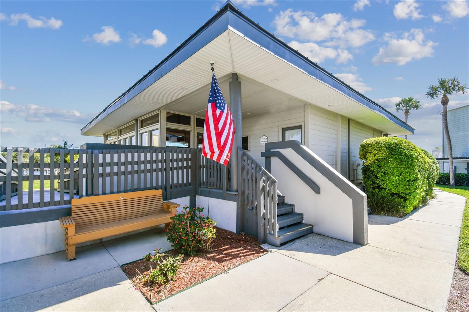 2424 W TAMPA BAY BLVD #I204, TAMPA, FL, 33607