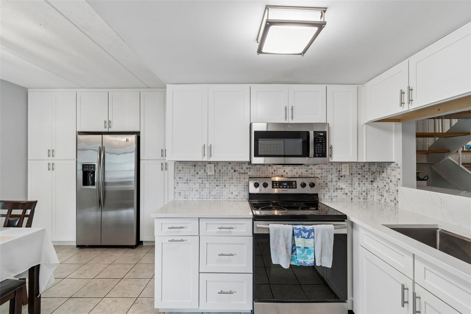 2424 W TAMPA BAY BLVD #I204, TAMPA, FL, 33607