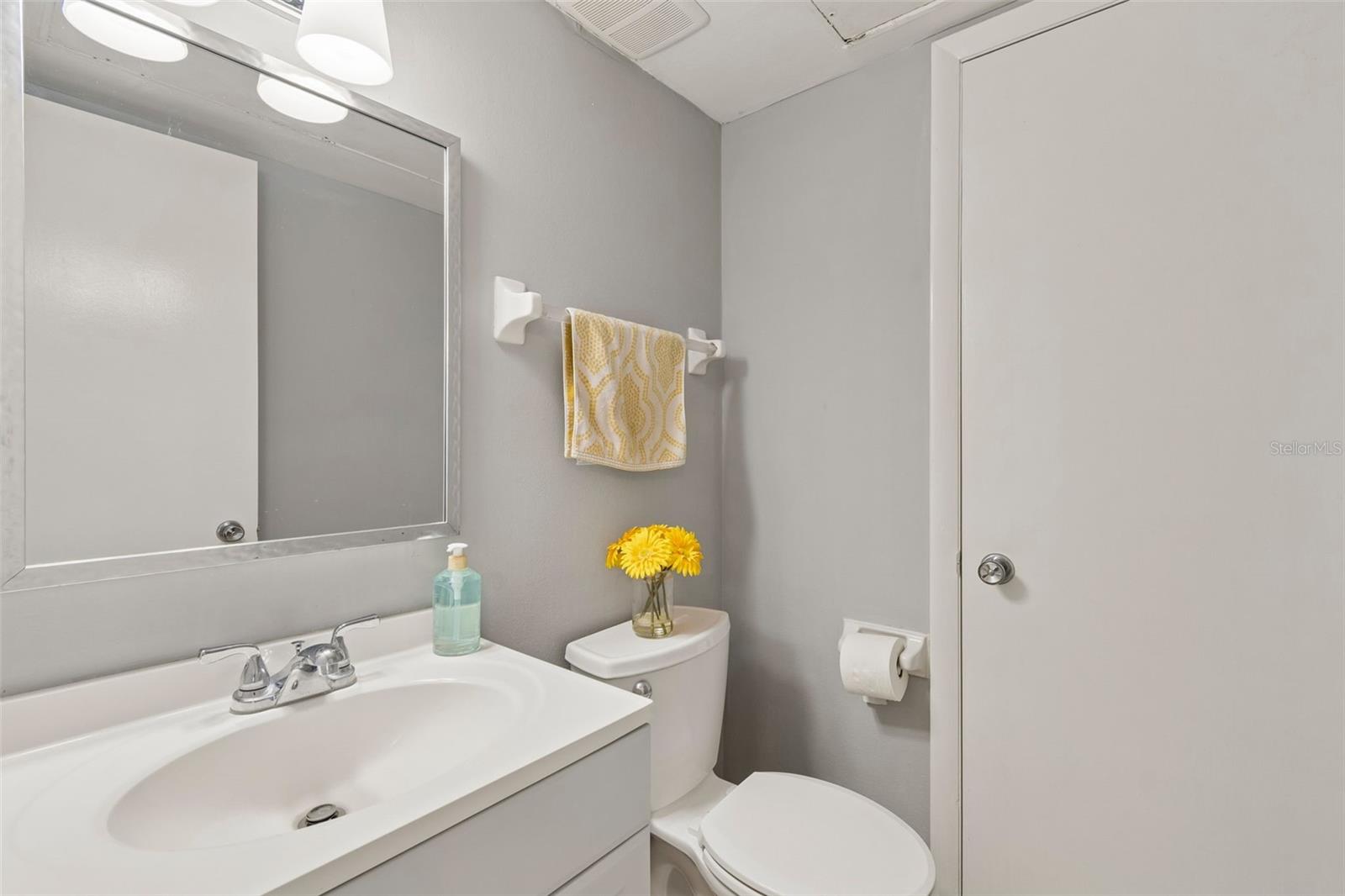 2424 W TAMPA BAY BLVD #I204, TAMPA, FL, 33607
