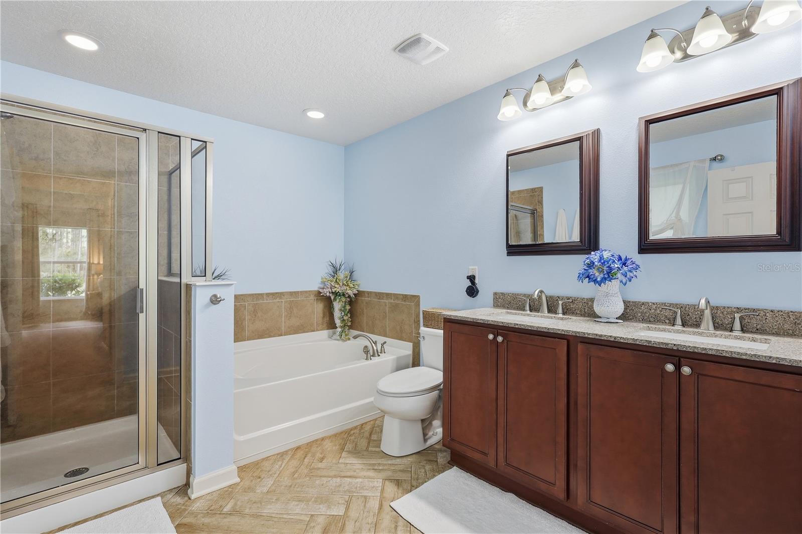 122 S HUMMINGBIRD PL, PALM COAST, FL, 32164