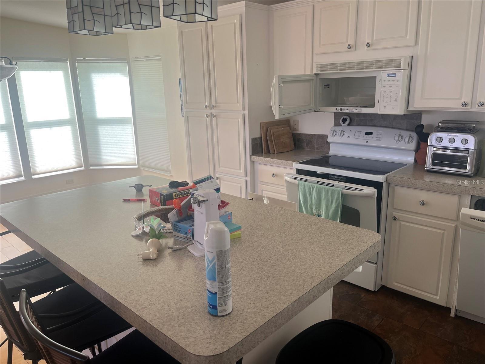 3364 GOLDA CIR, NORTH FORT MYERS, FL, 33917