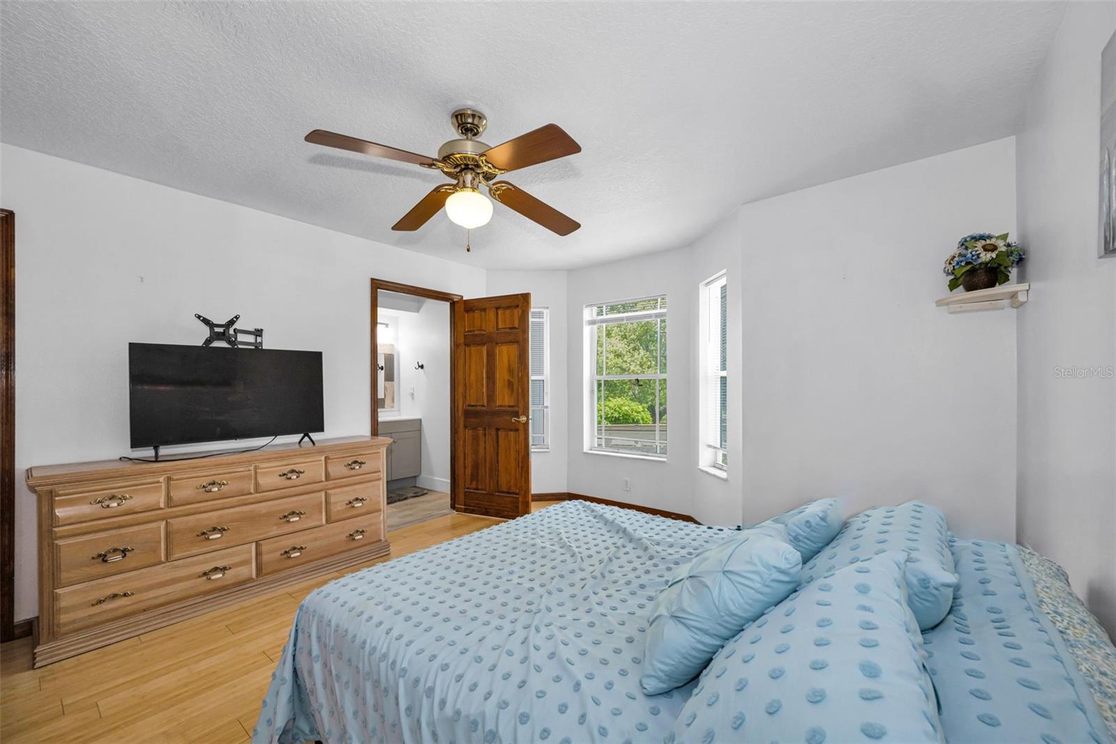 11046 LAKEVIEW DR, NEW PORT RICHEY, FL, 34654