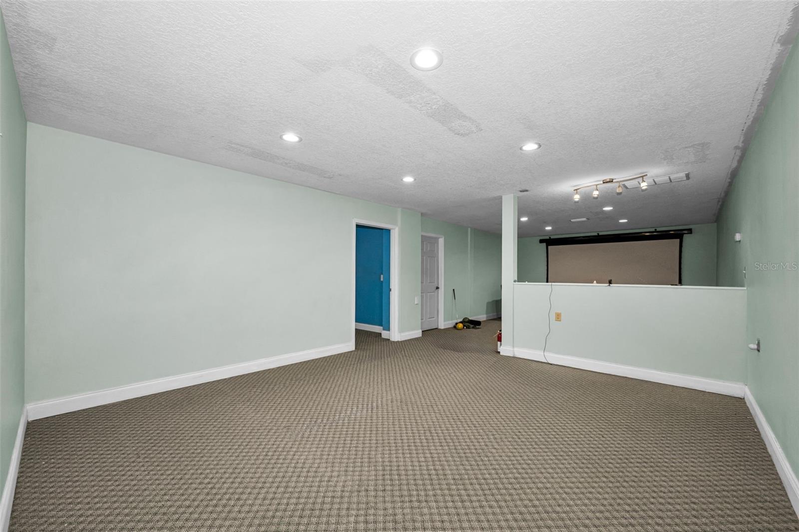 11046 LAKEVIEW DR, NEW PORT RICHEY, FL, 34654