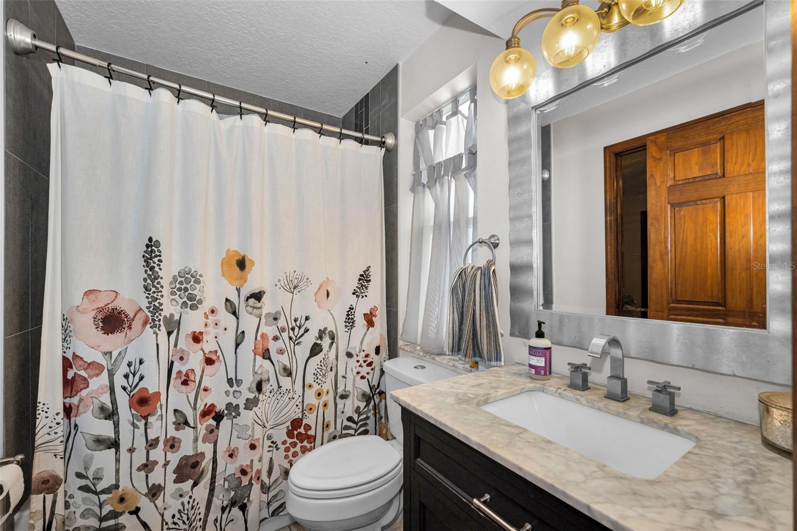 11046 LAKEVIEW DR, NEW PORT RICHEY, FL, 34654