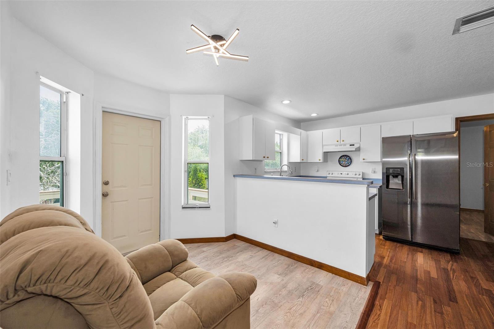 11046 LAKEVIEW DR, NEW PORT RICHEY, FL, 34654
