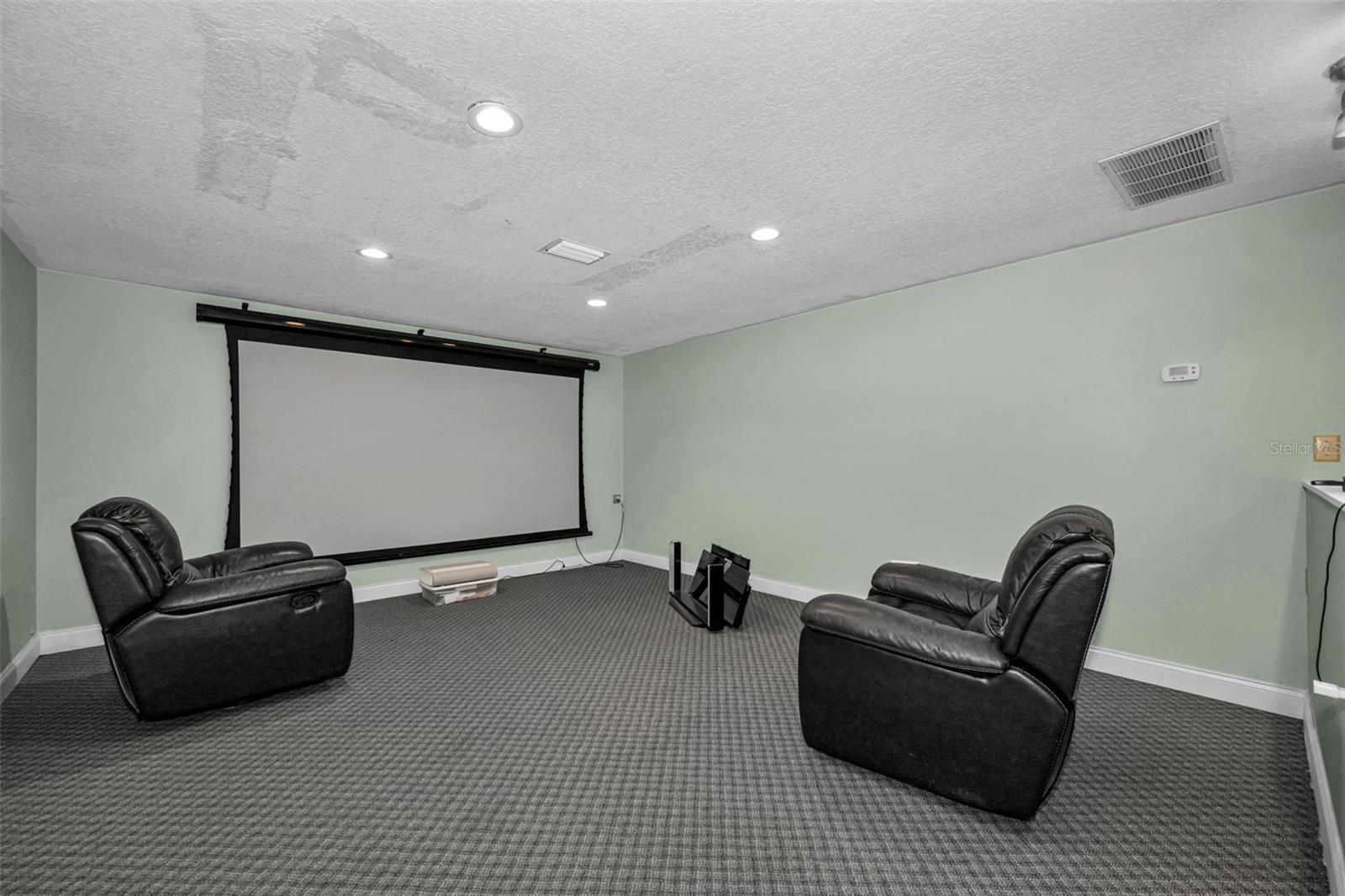 11046 LAKEVIEW DR, NEW PORT RICHEY, FL, 34654