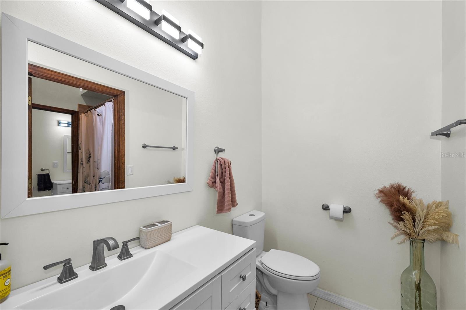 11046 LAKEVIEW DR, NEW PORT RICHEY, FL, 34654