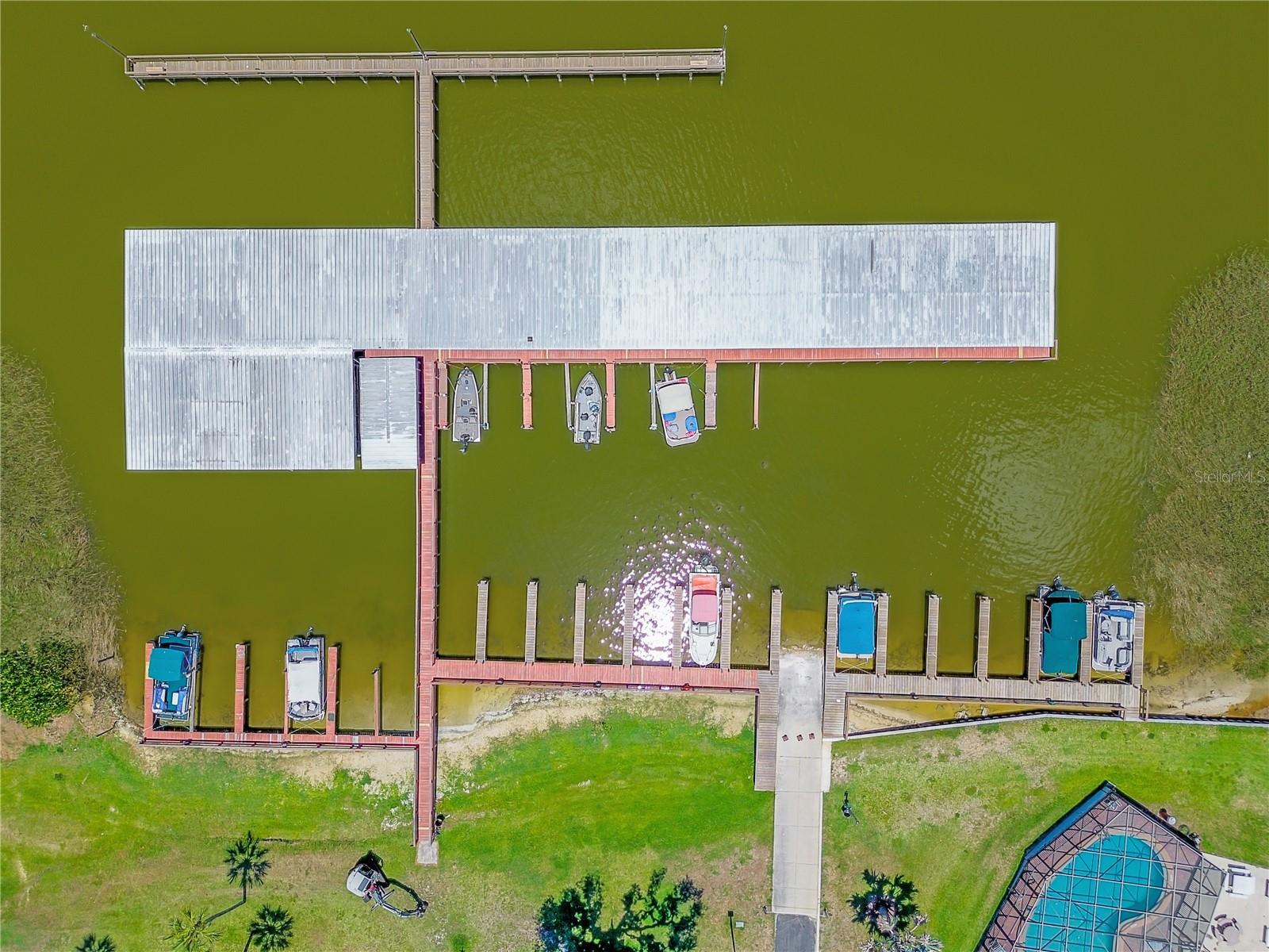 113 TROPICAL LN, LEESBURG, FL, 34748
