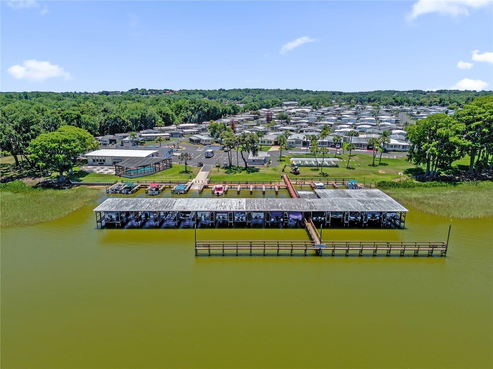 113 TROPICAL LN, LEESBURG, FL, 34748