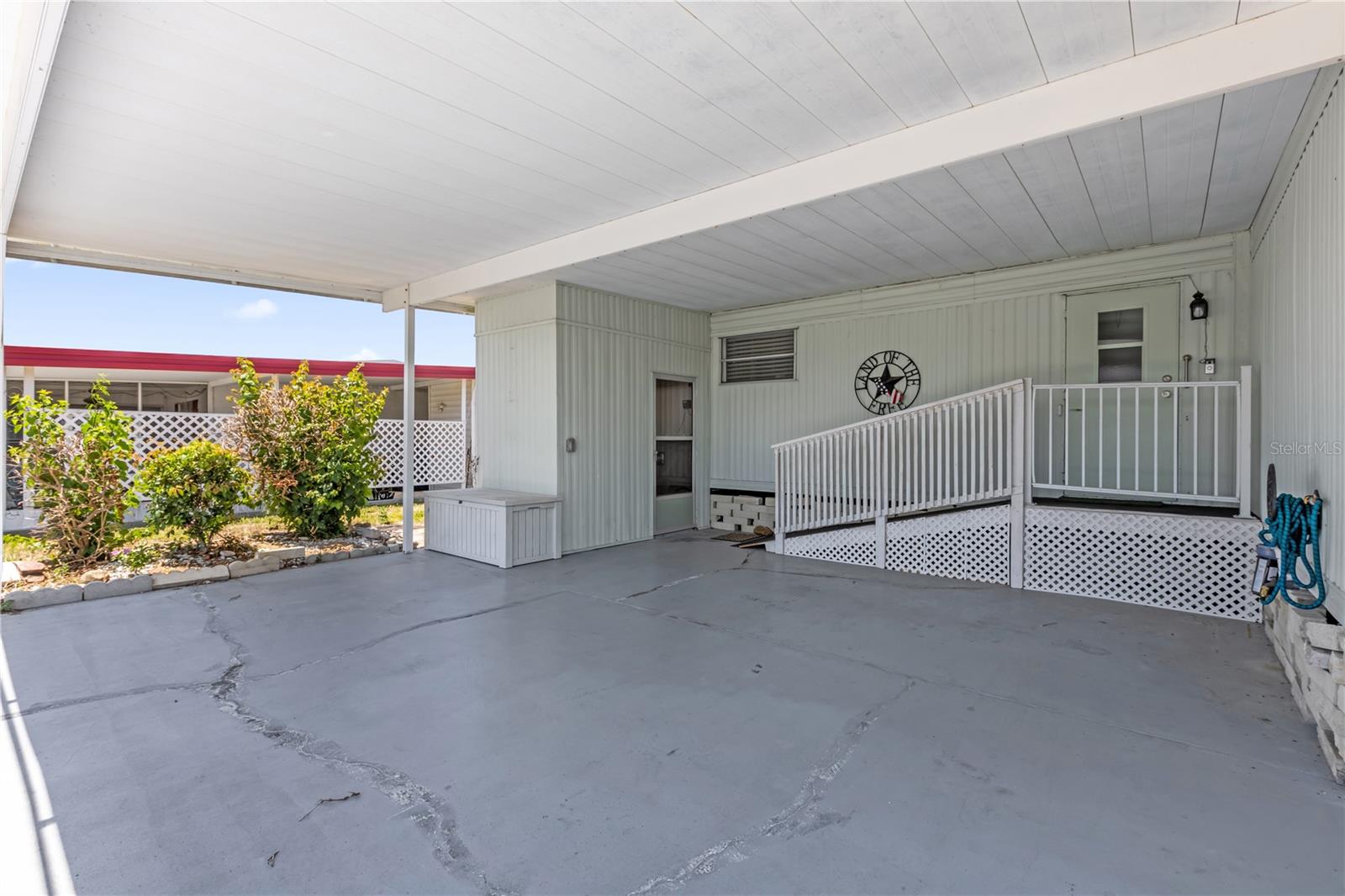 113 TROPICAL LN, LEESBURG, FL, 34748