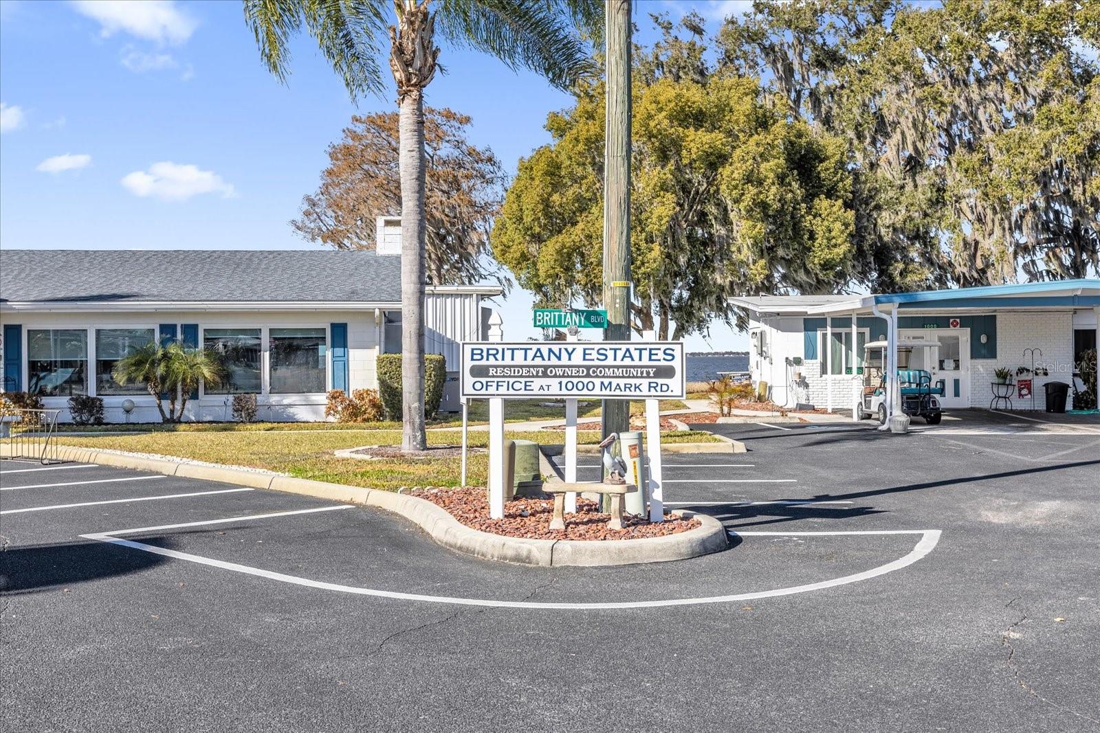 113 TROPICAL LN, LEESBURG, FL, 34748