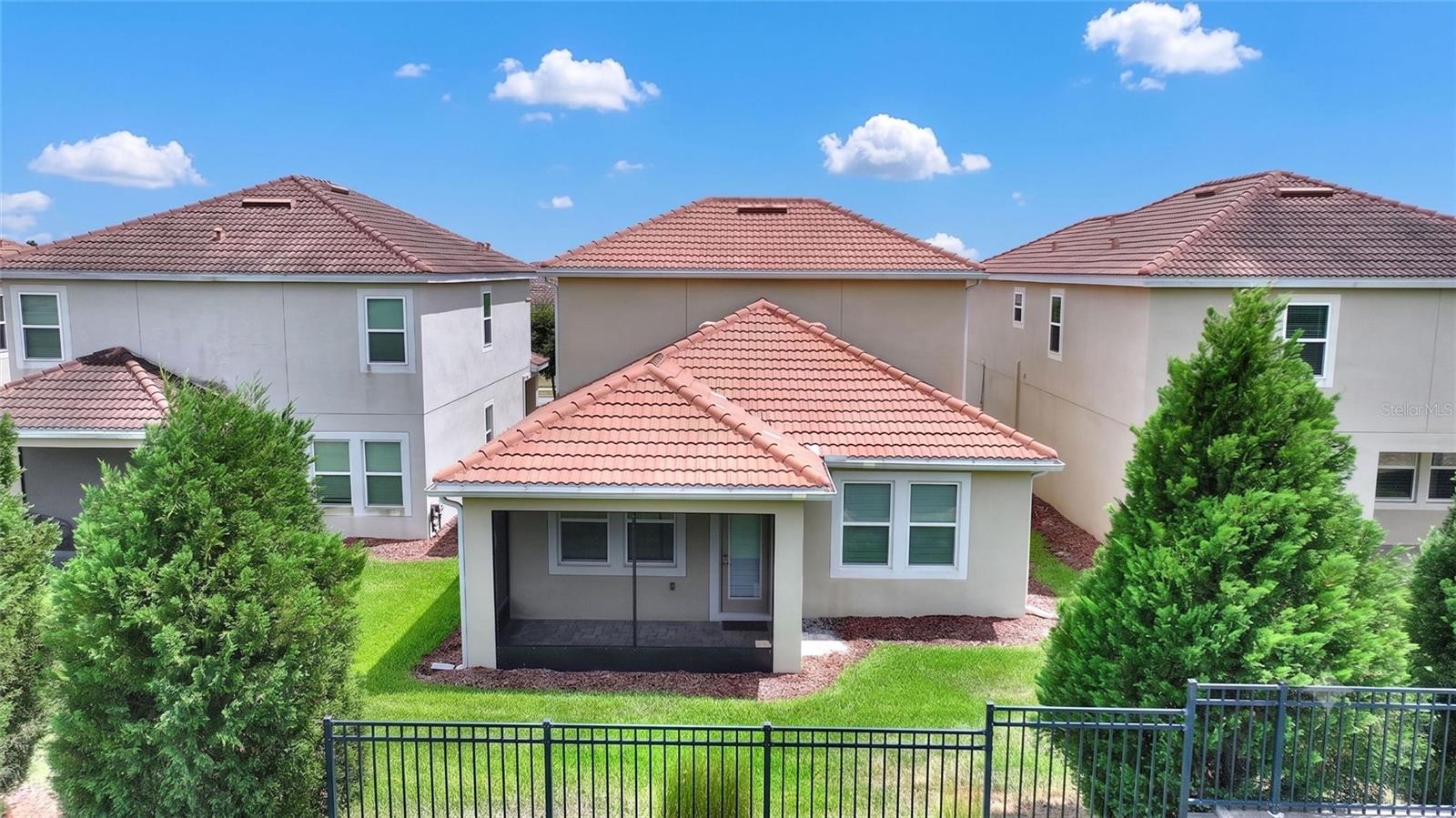 1045 BLACKWOLF RUN RD, DAVENPORT, FL, 33896