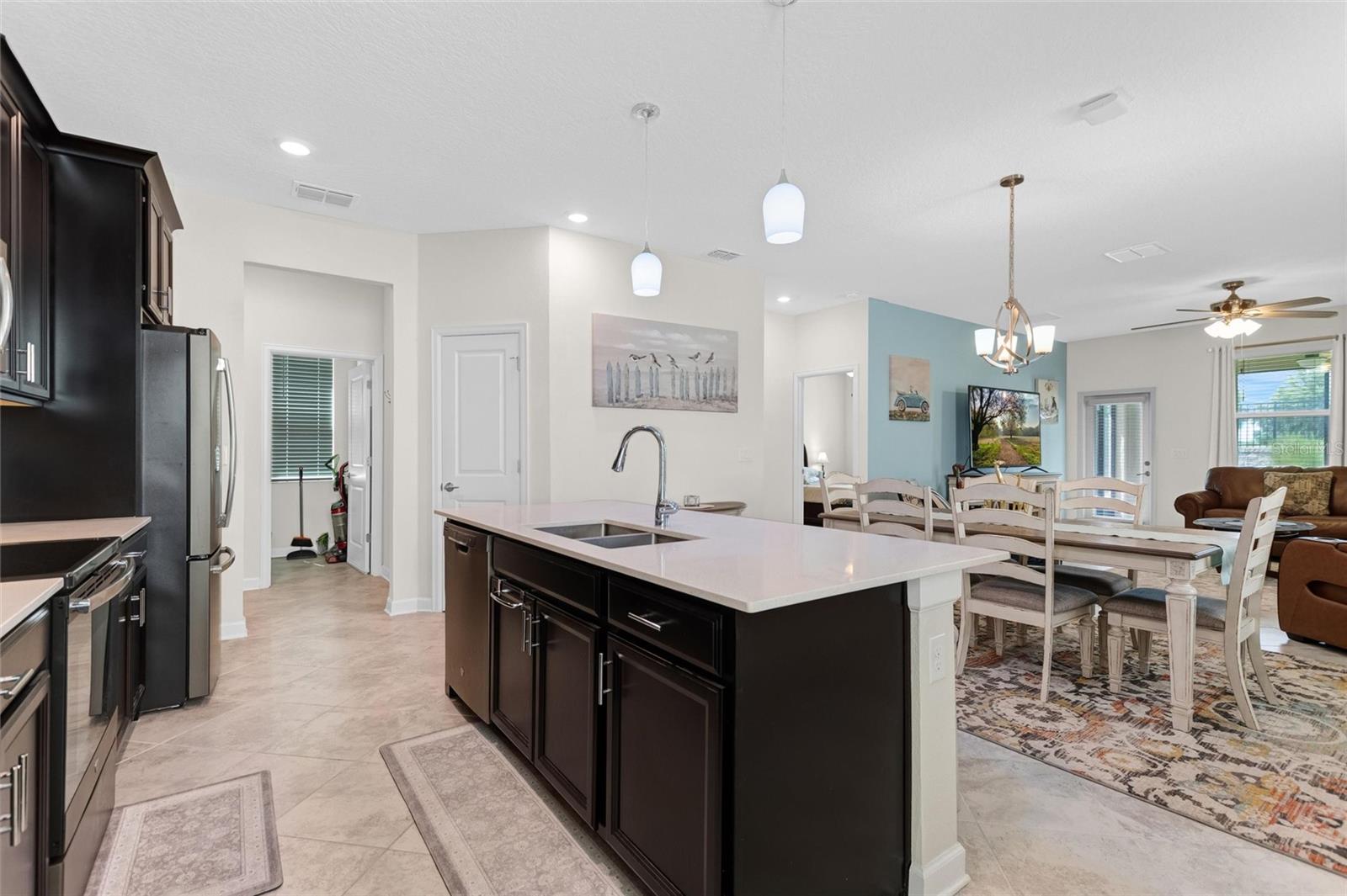 1045 BLACKWOLF RUN RD, DAVENPORT, FL, 33896
