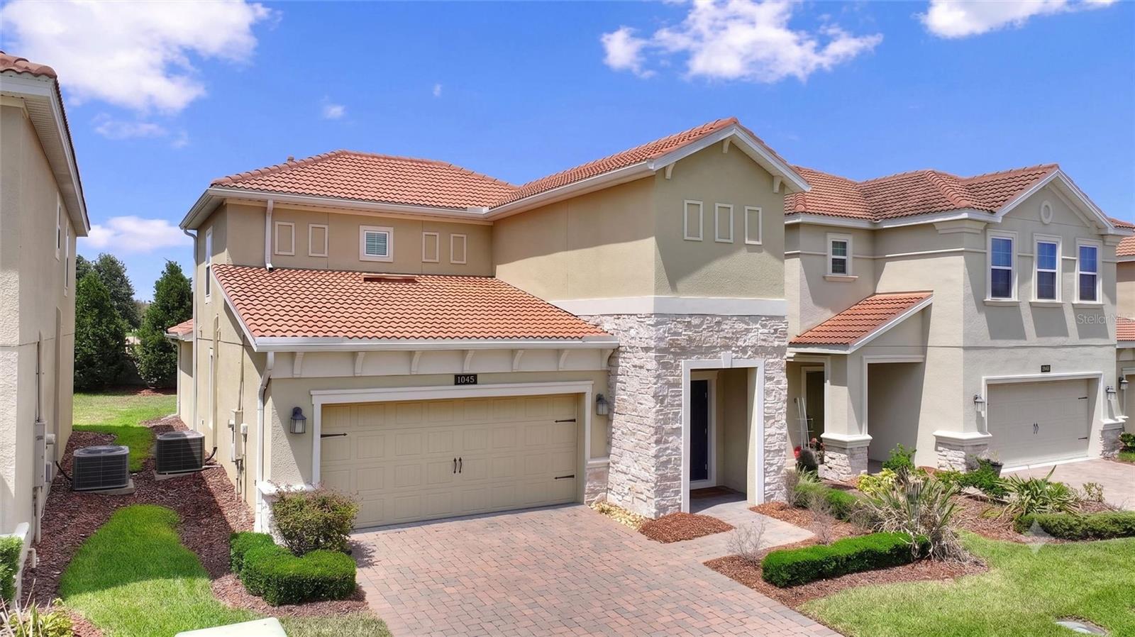 1045 BLACKWOLF RUN RD, DAVENPORT, FL, 33896