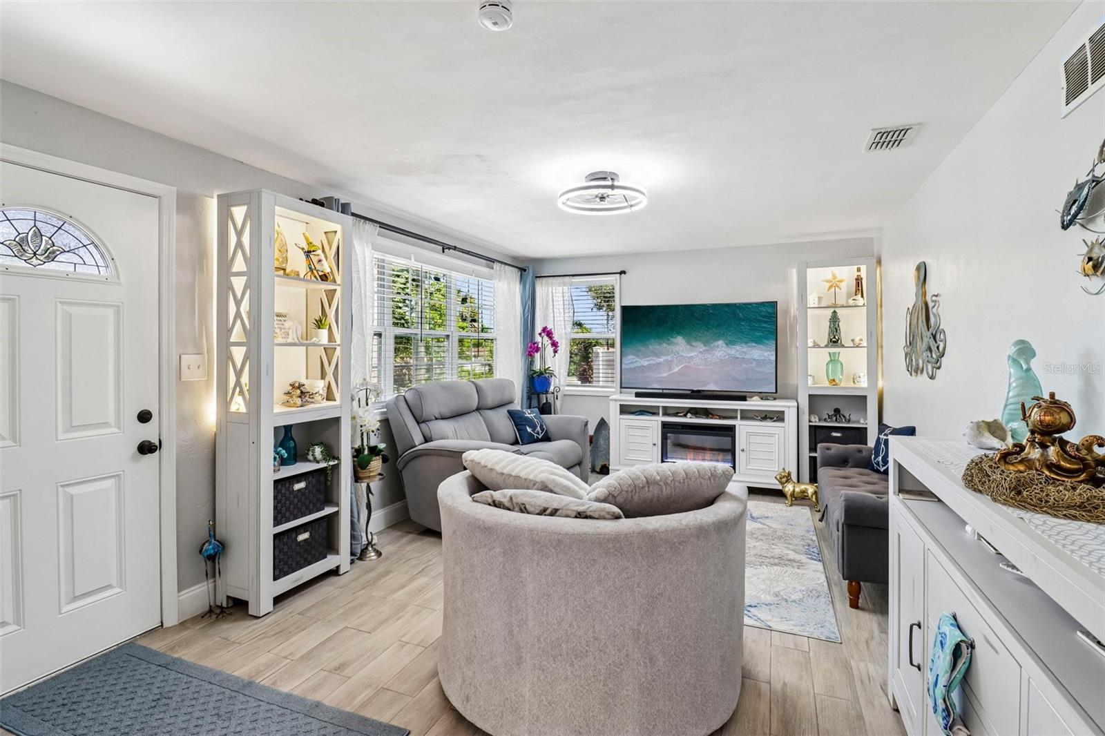 400 S RIDGEWOOD AVE, ORMOND BEACH, FL, 32174