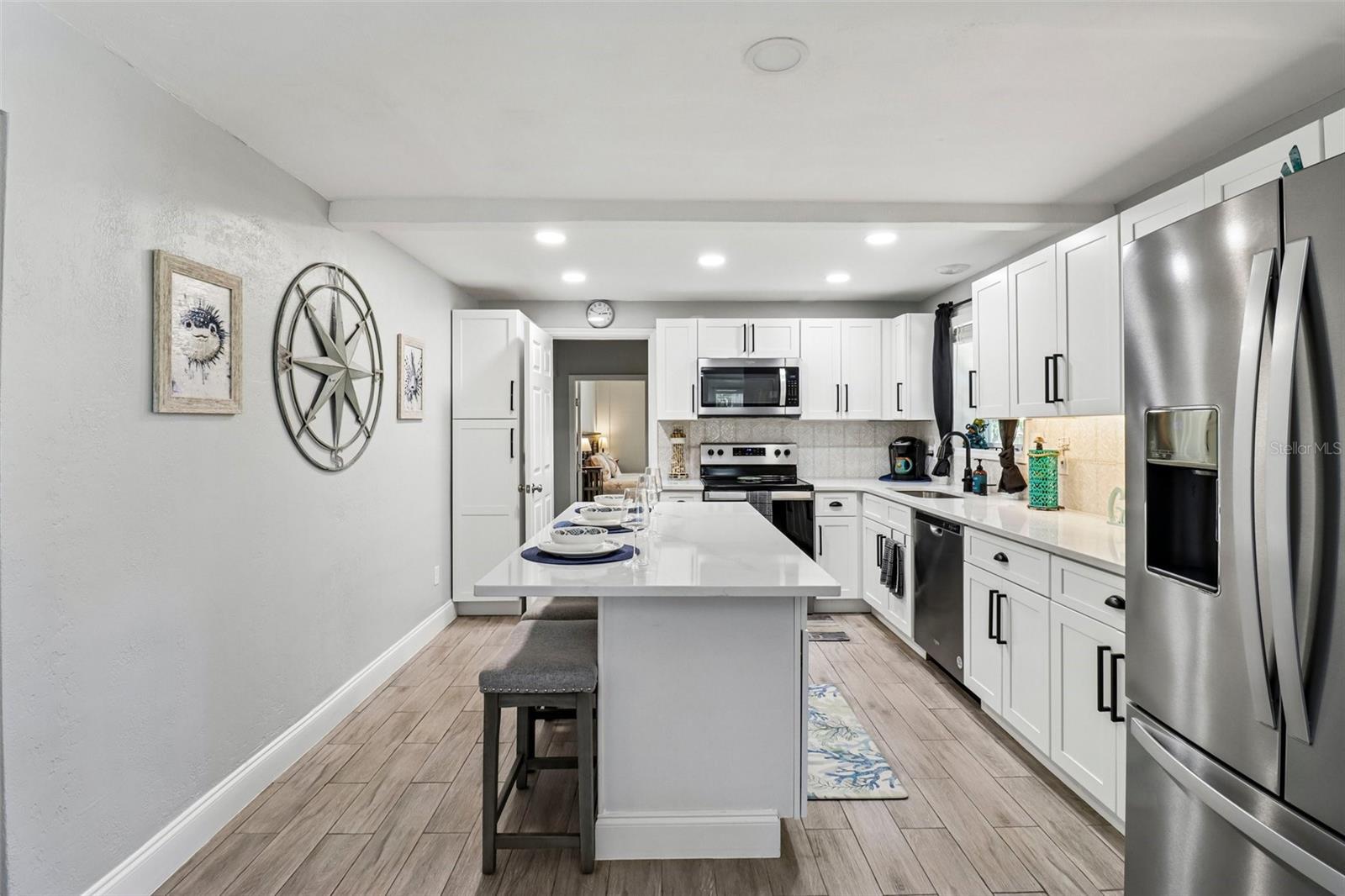 400 S RIDGEWOOD AVE, ORMOND BEACH, FL, 32174