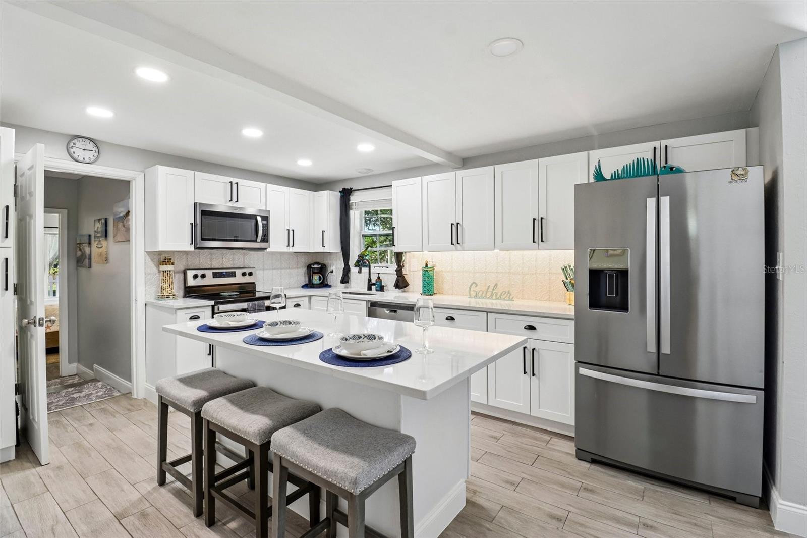 400 S RIDGEWOOD AVE, ORMOND BEACH, FL, 32174
