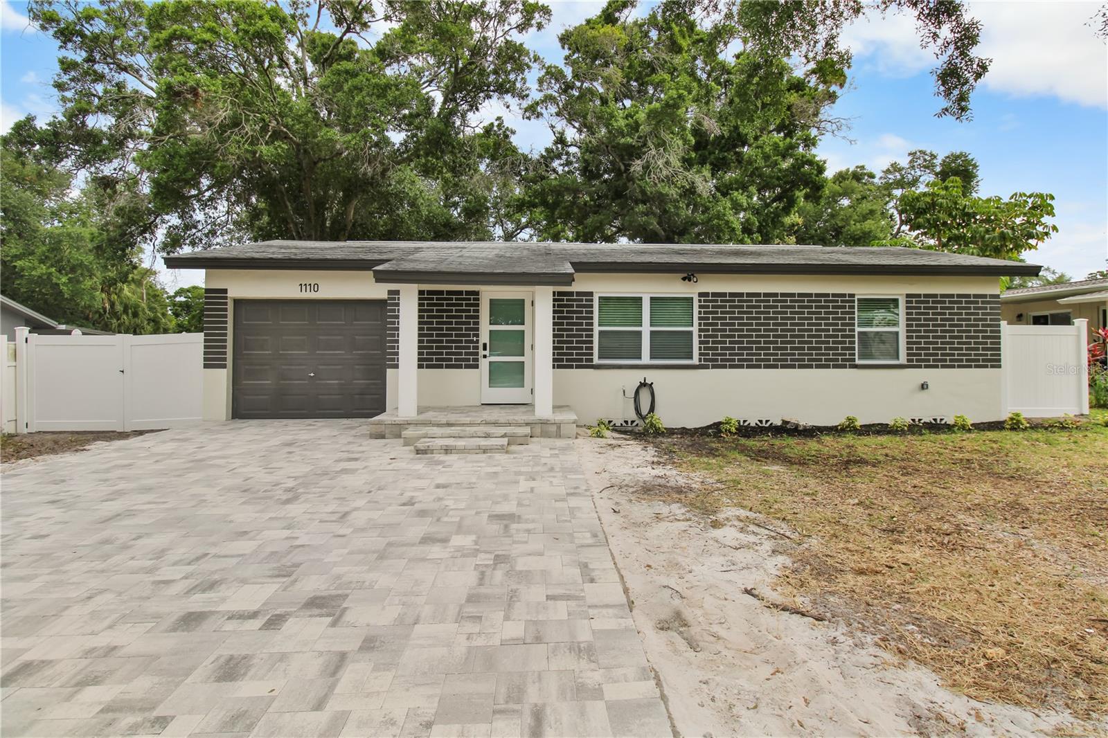 1110 1ST AVE NW, LARGO, FL, 33770