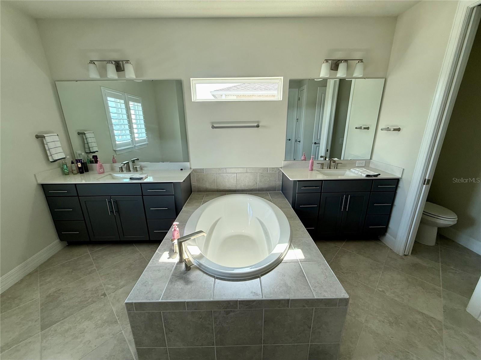 8441 PARK CLIFF WAY, ORLANDO, FL, 32836