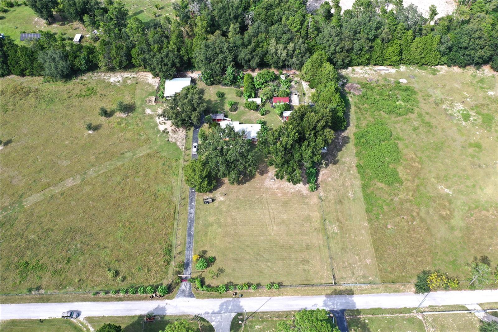 4107 DOVE VALLEY LN, LADY LAKE, FL, 32159