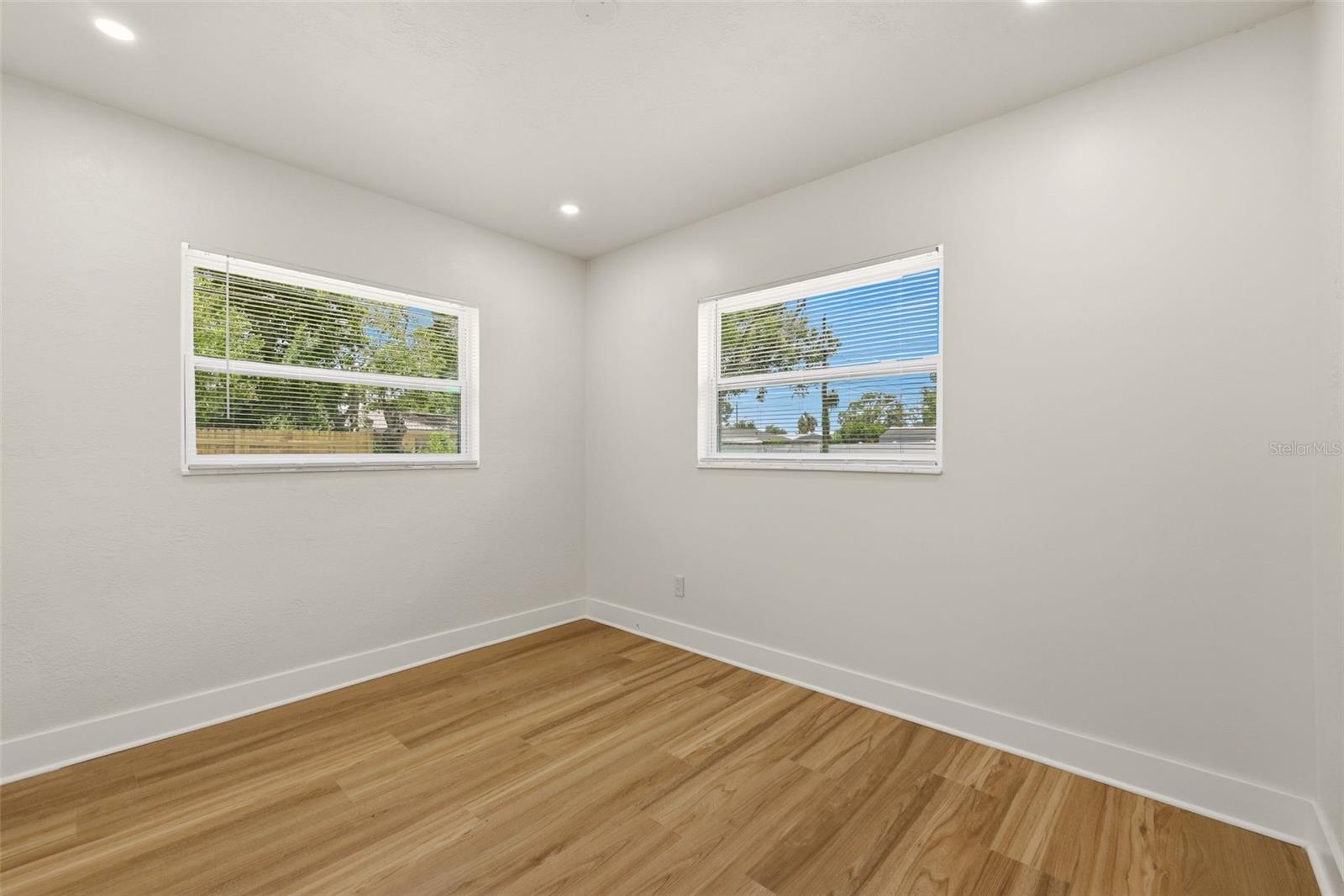 2440 66TH AVE S, ST PETERSBURG, FL, 33712