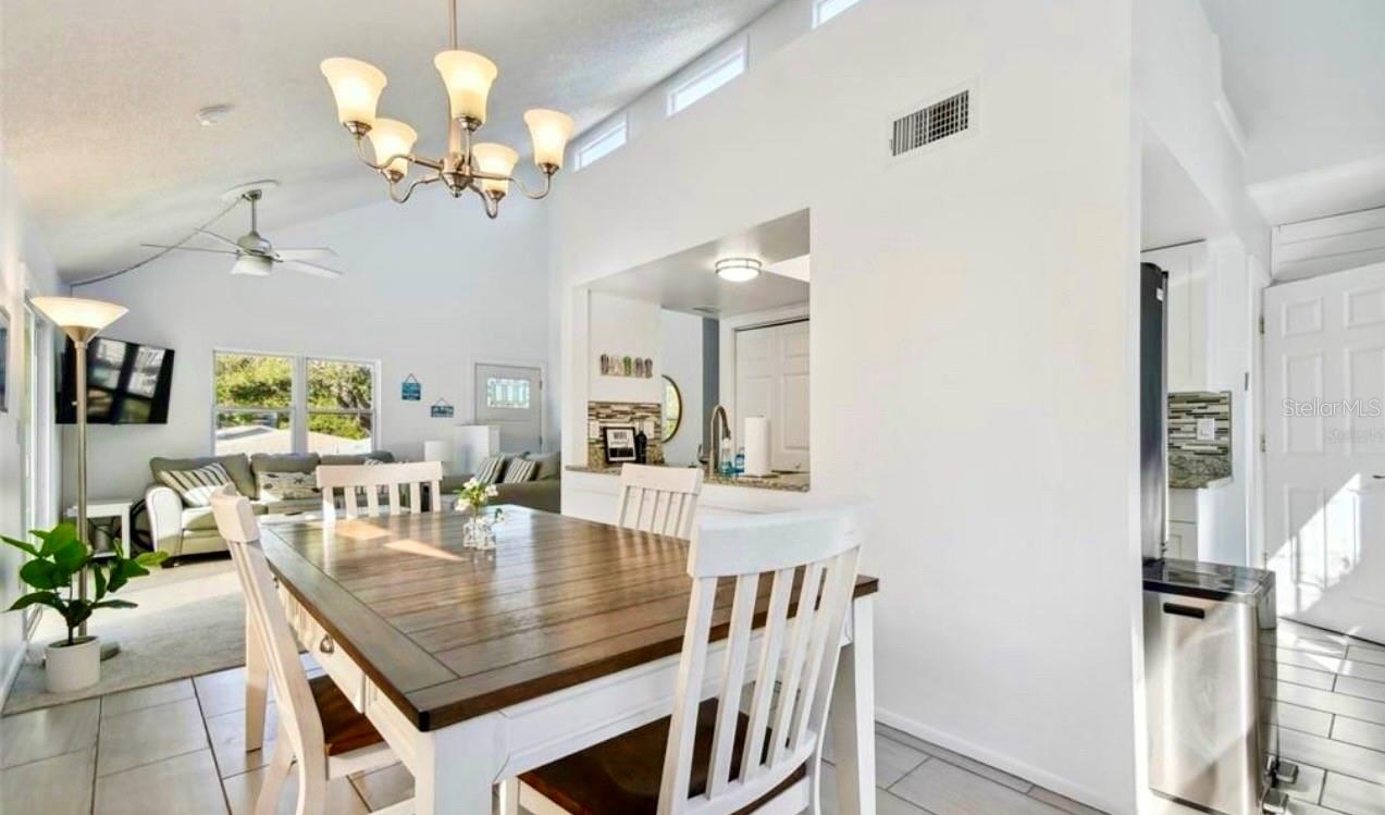313 CRYSTAL BEACH AVE, CRYSTAL BEACH, FL, 34681