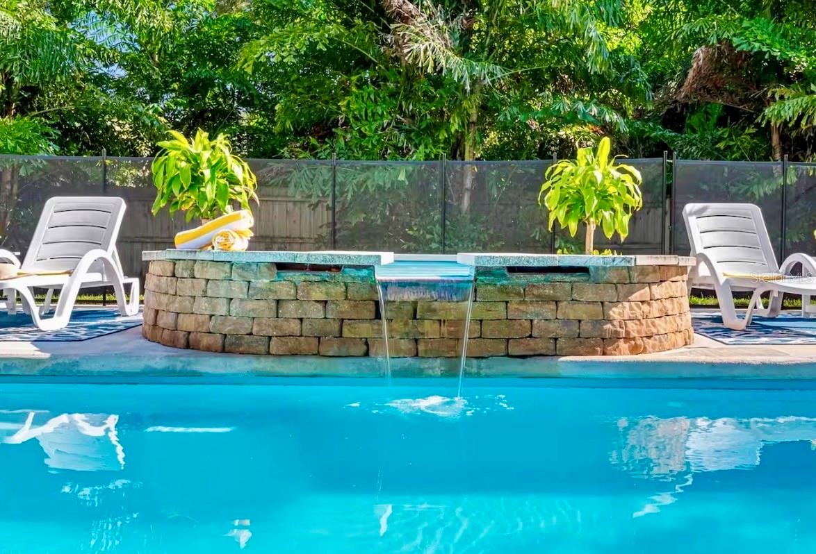 313 CRYSTAL BEACH AVE, CRYSTAL BEACH, FL, 34681