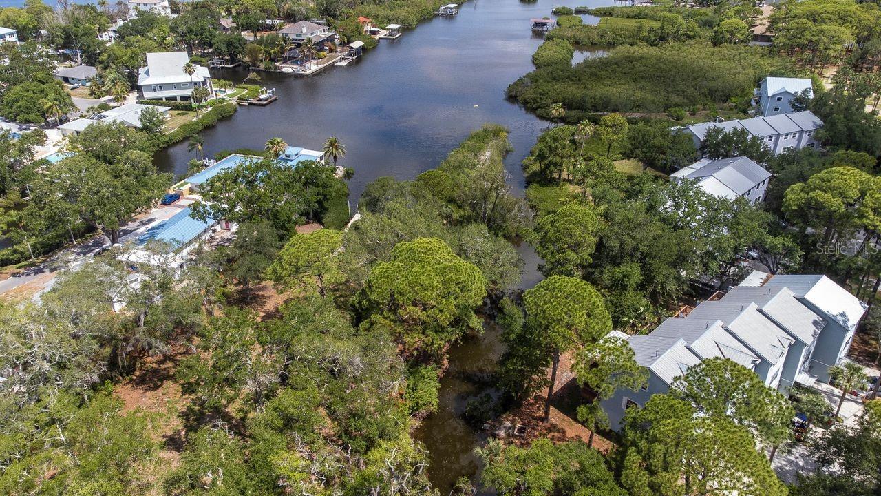 530 RYANS WOODS LN, PALM HARBOR, FL, 34683
