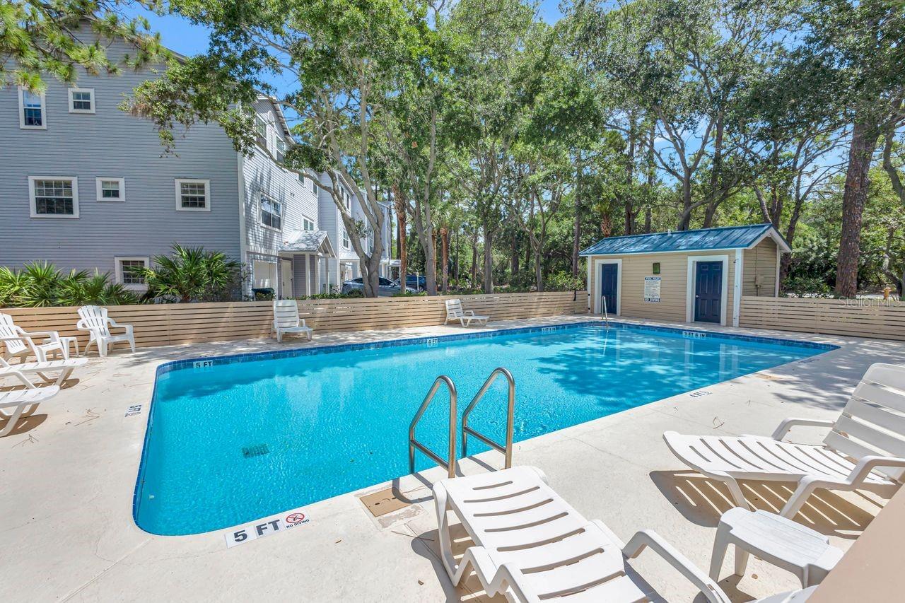 530 RYANS WOODS LN, PALM HARBOR, FL, 34683