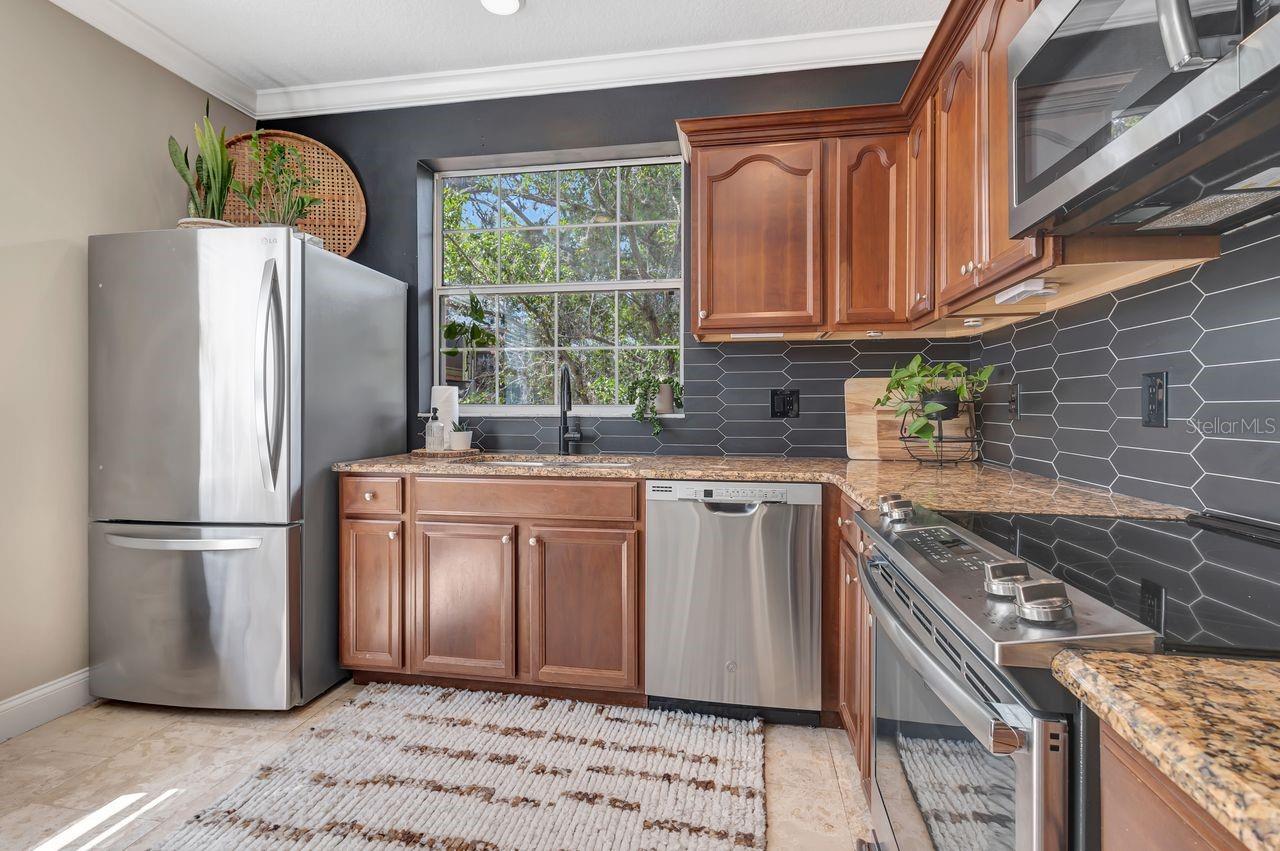 530 RYANS WOODS LN, PALM HARBOR, FL, 34683