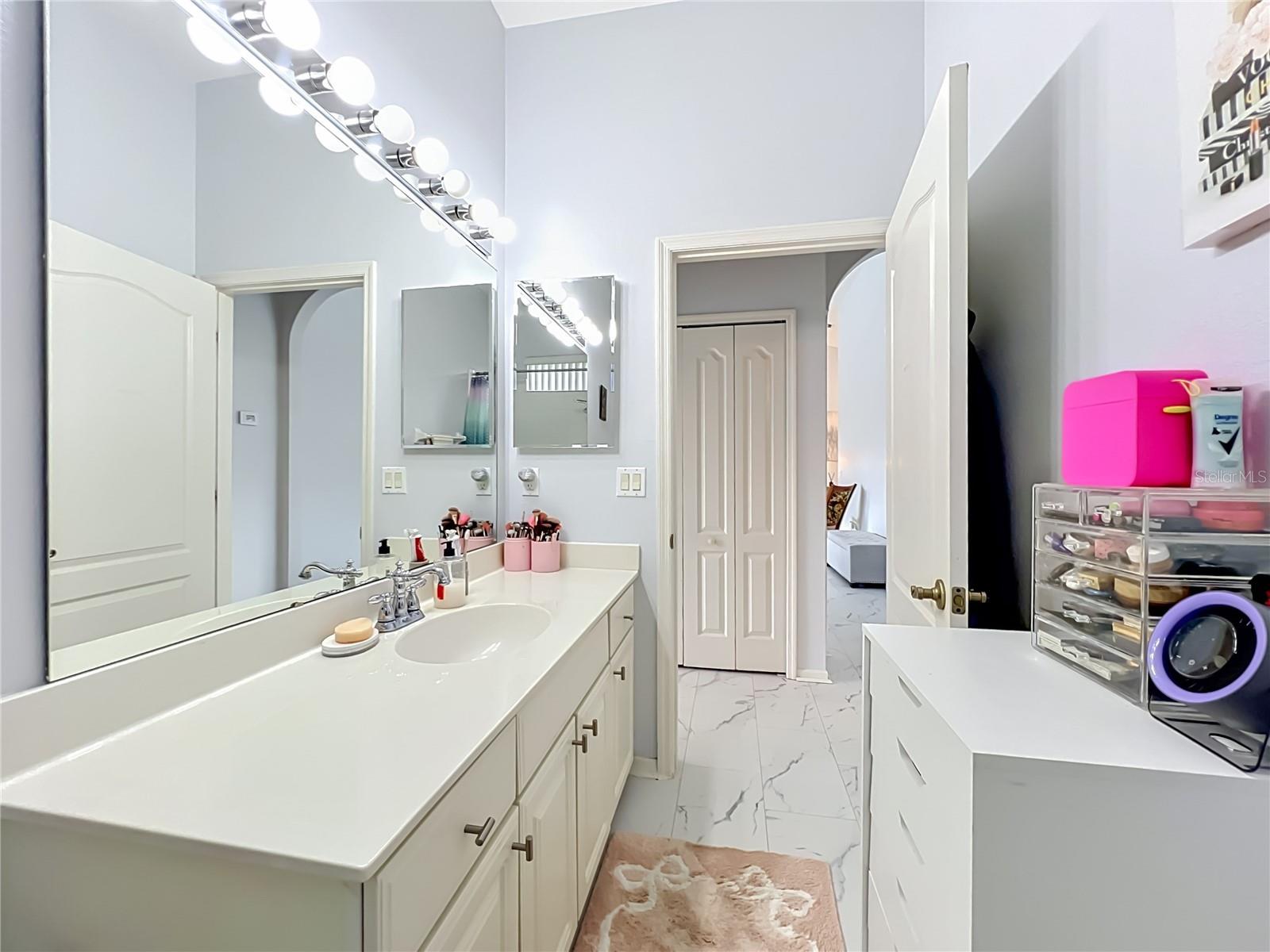 909 GROVESMERE LOOP, OCOEE, FL, 34761