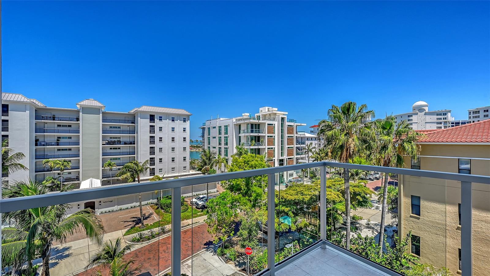 253 GOLDEN GATE PT #401, SARASOTA, FL, 34236