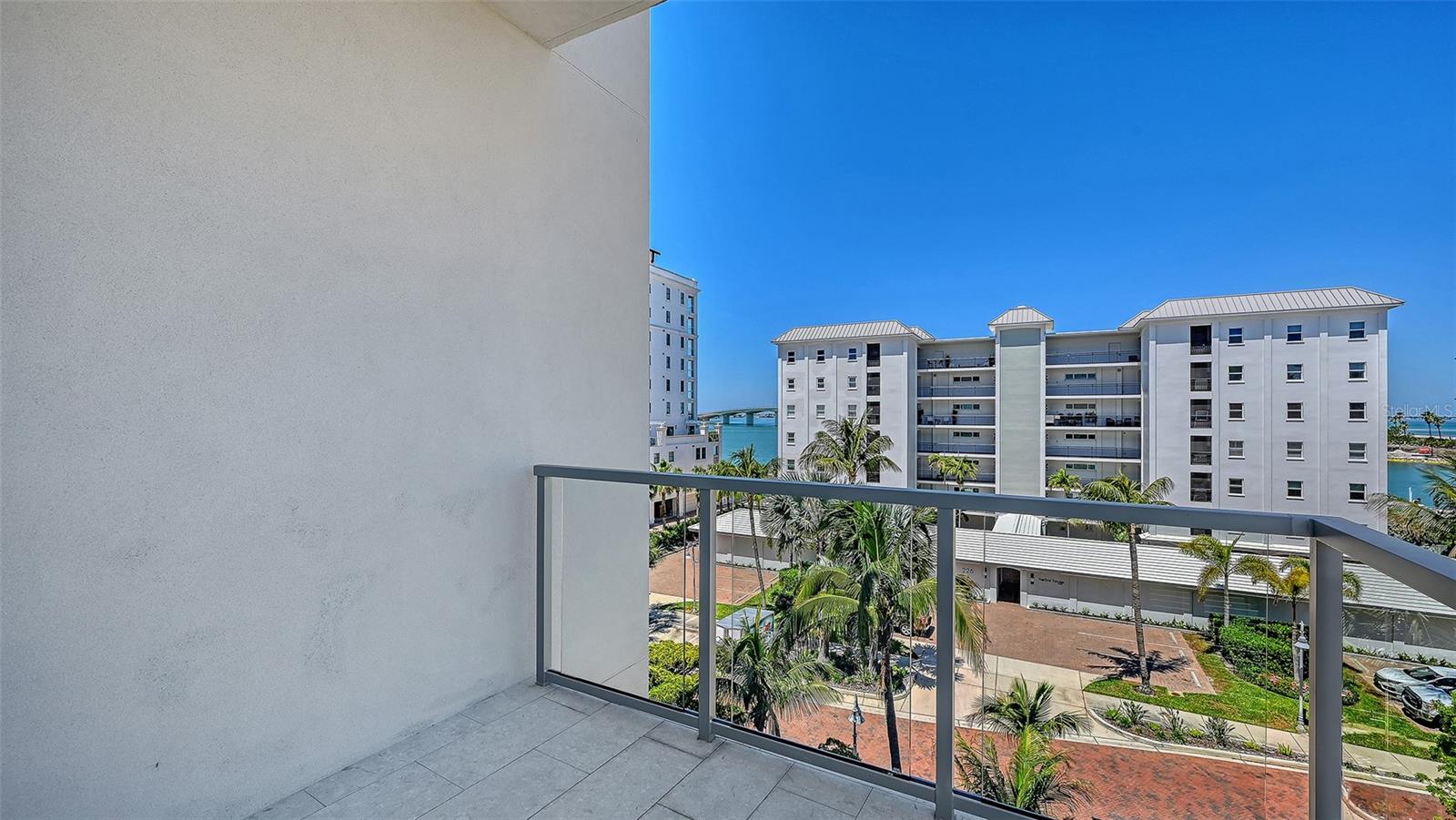 253 GOLDEN GATE PT #401, SARASOTA, FL, 34236