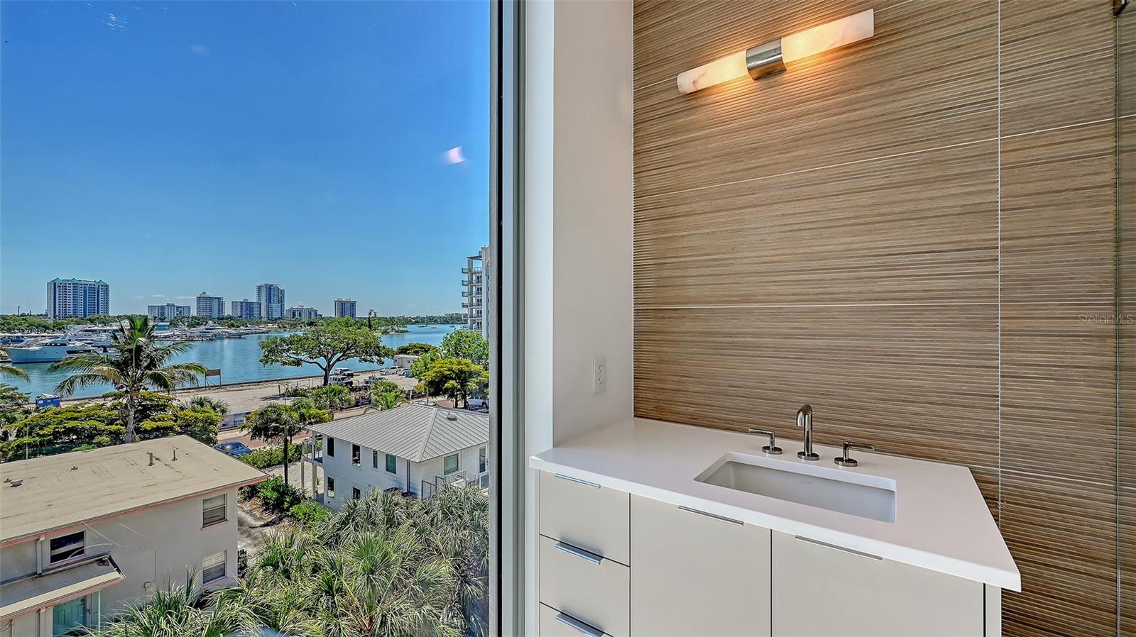 253 GOLDEN GATE PT #401, SARASOTA, FL, 34236