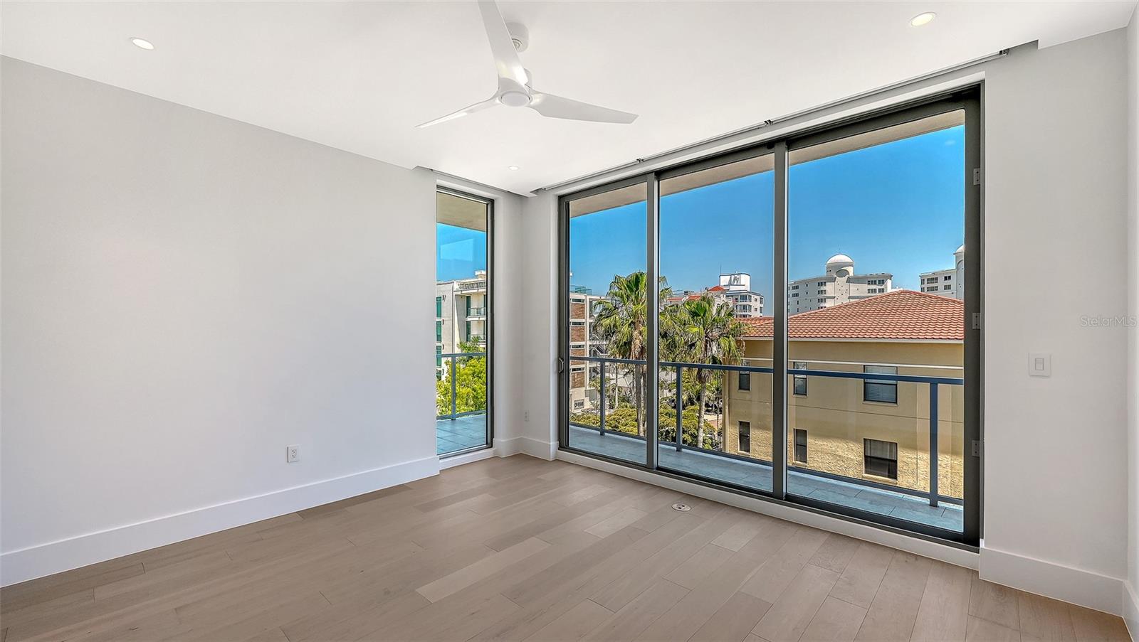 253 GOLDEN GATE PT #401, SARASOTA, FL, 34236