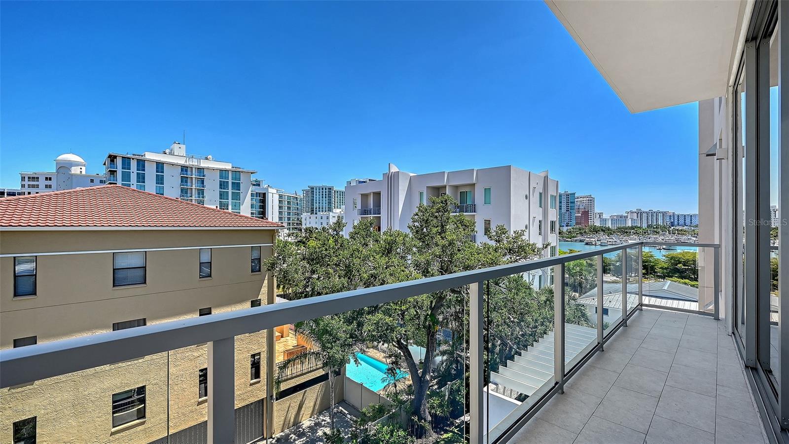 253 GOLDEN GATE PT #401, SARASOTA, FL, 34236