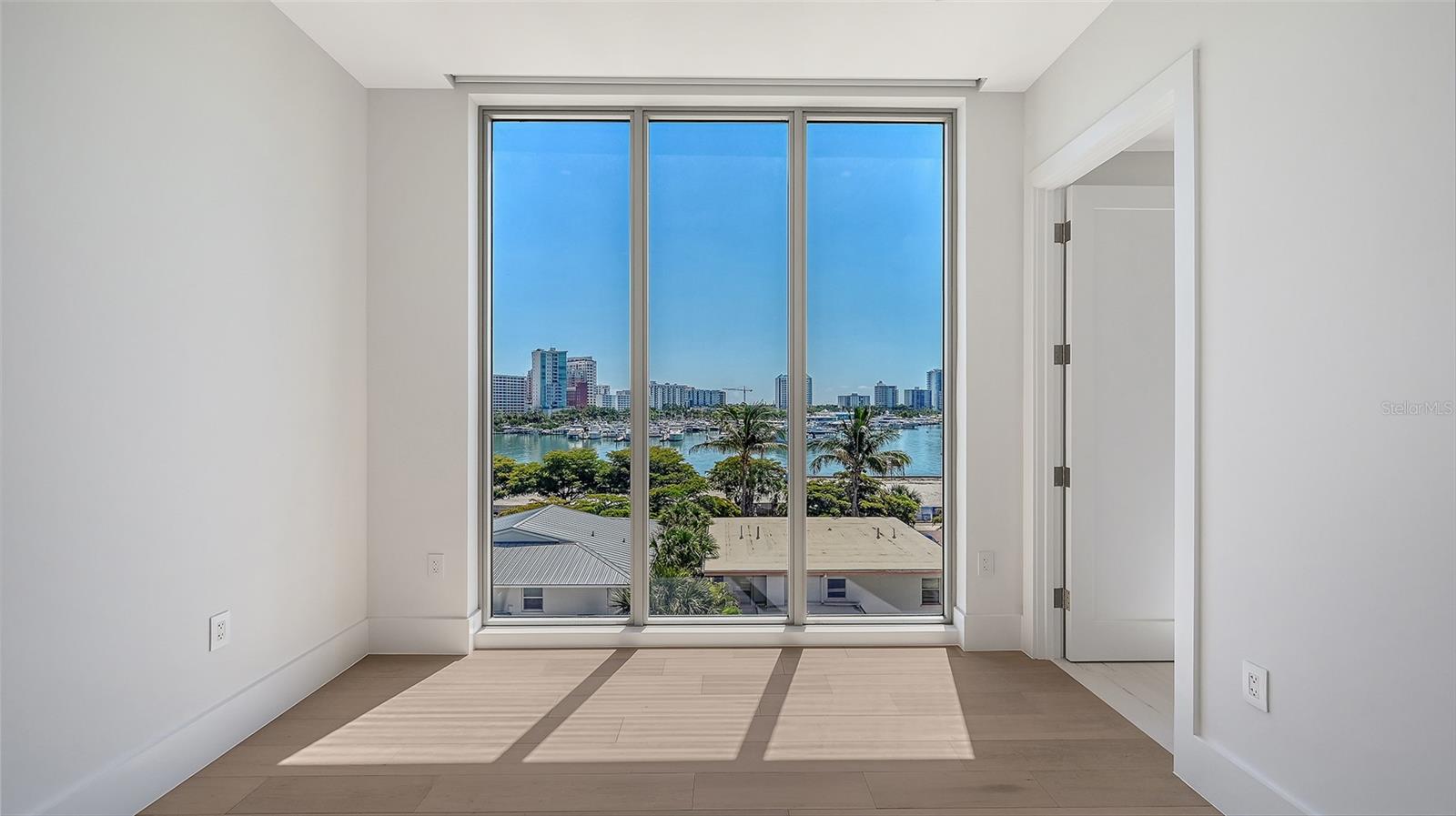 253 GOLDEN GATE PT #401, SARASOTA, FL, 34236