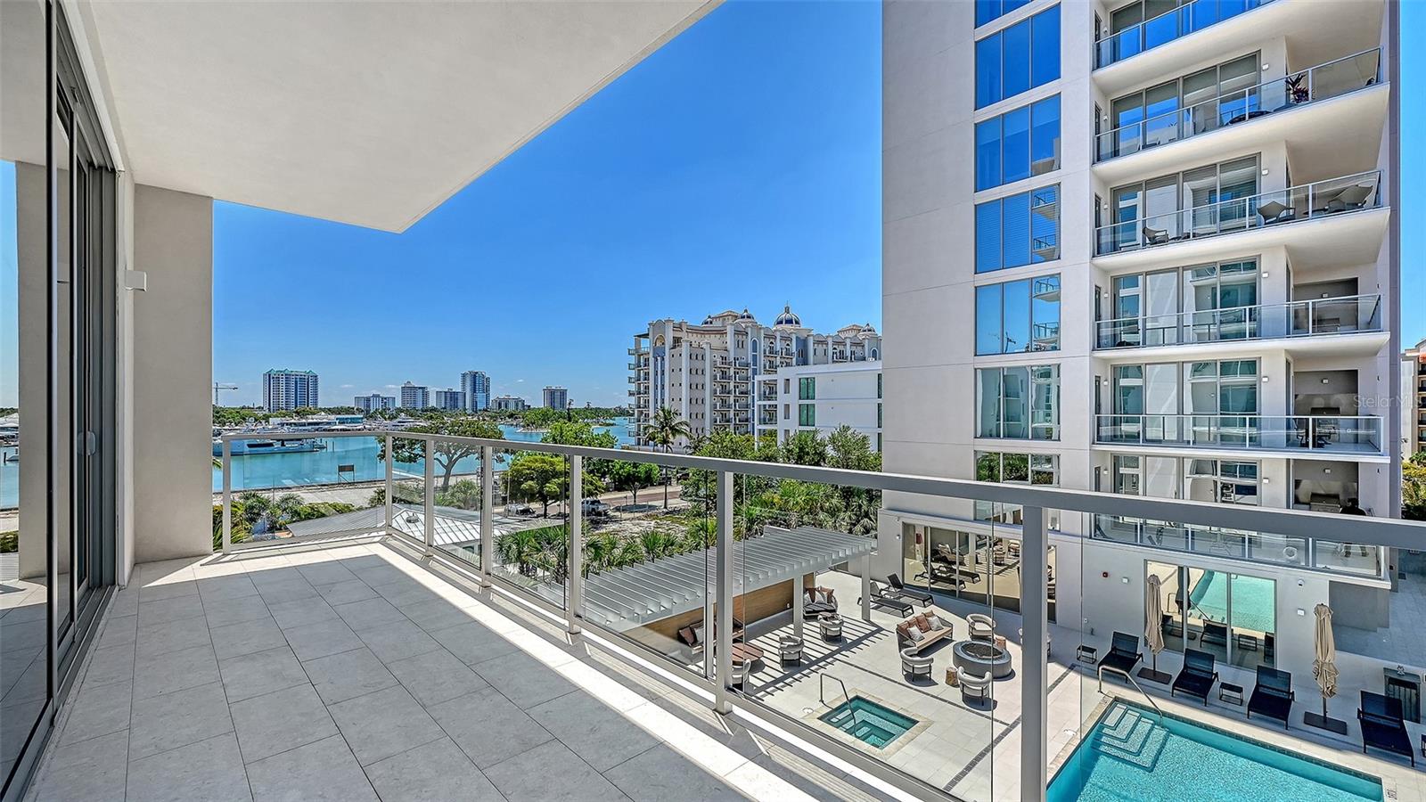 253 GOLDEN GATE PT #401, SARASOTA, FL, 34236