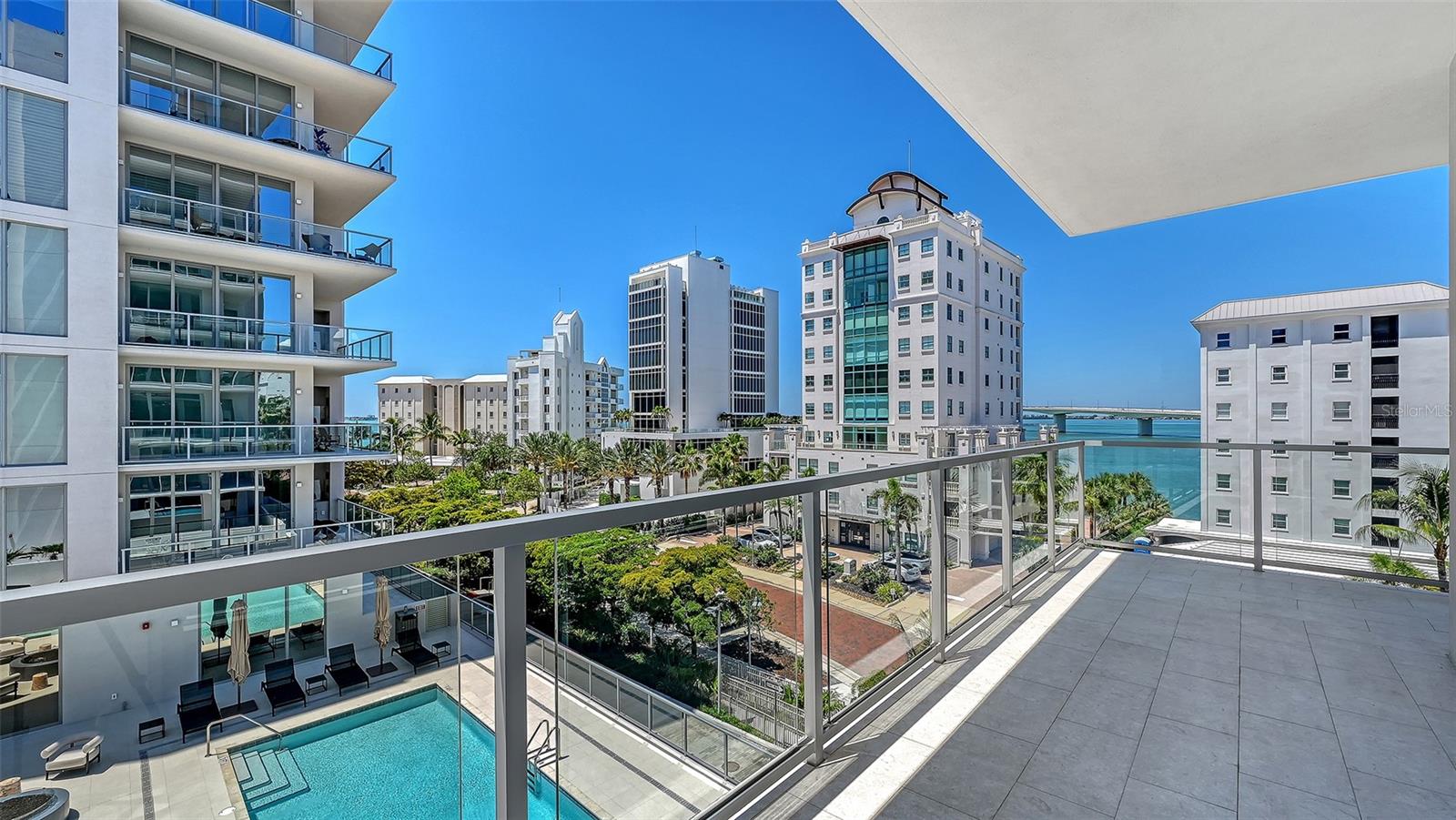 253 GOLDEN GATE PT #401, SARASOTA, FL, 34236