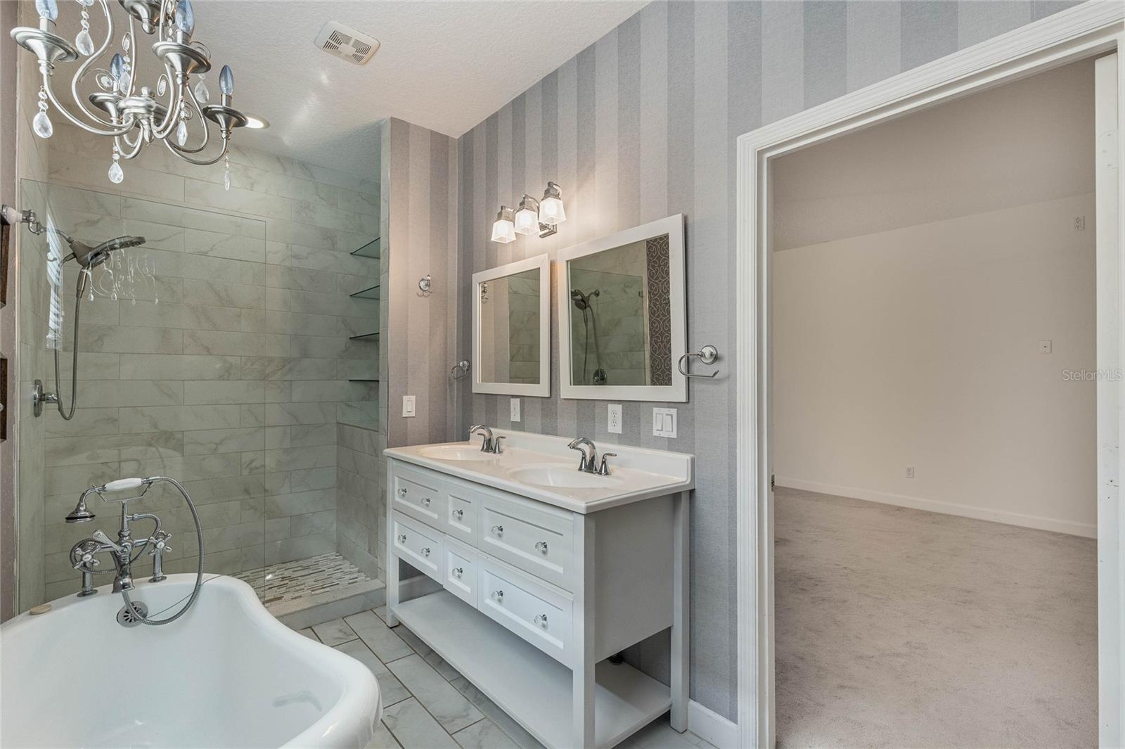 7284 HAWKSNEST BLVD, ORLANDO, FL, 32835