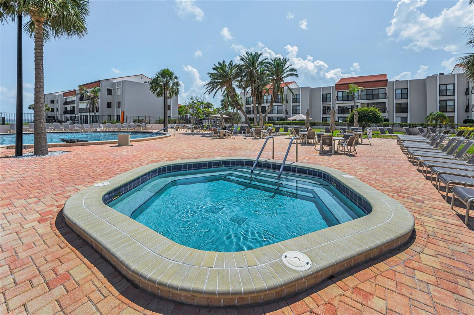 855 BAYWAY BLVD #708, CLEARWATER BEACH, FL, 33767