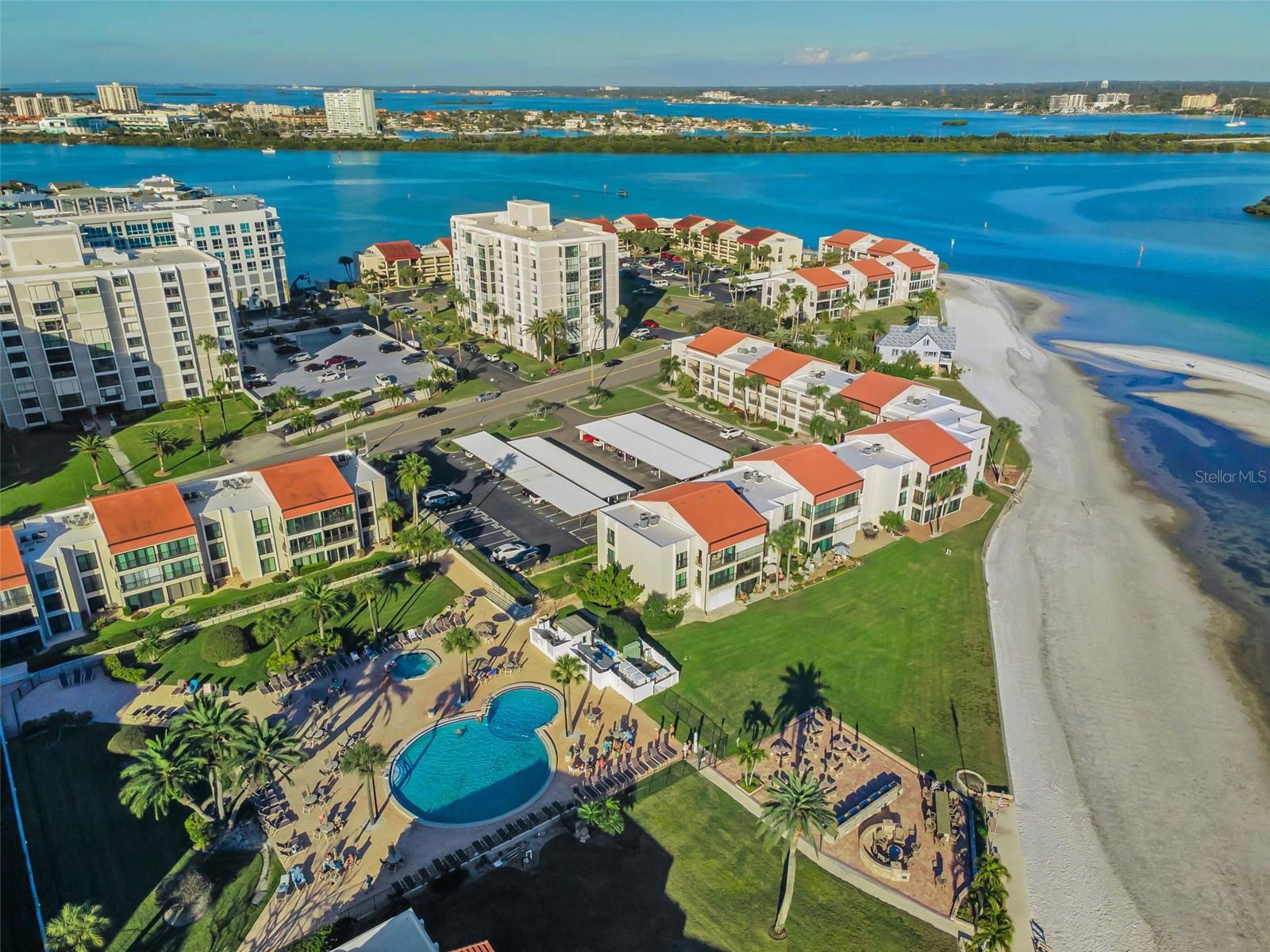 855 BAYWAY BLVD #708, CLEARWATER BEACH, FL, 33767